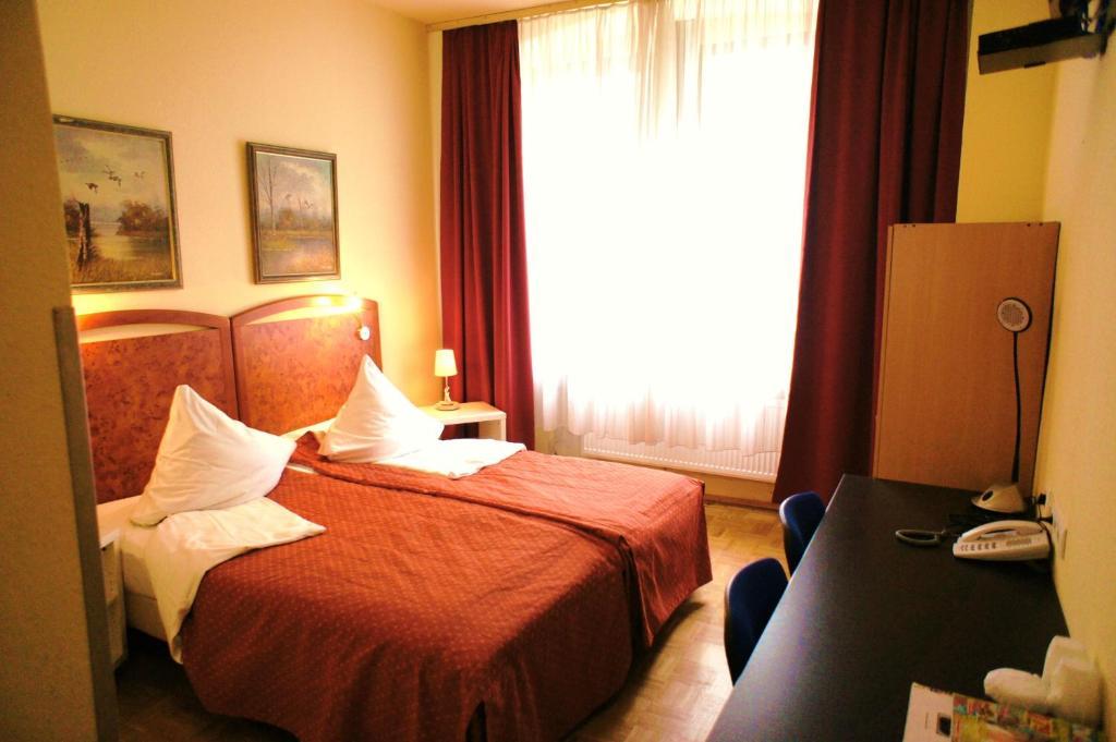 City Hotel Mannheim Esterno foto